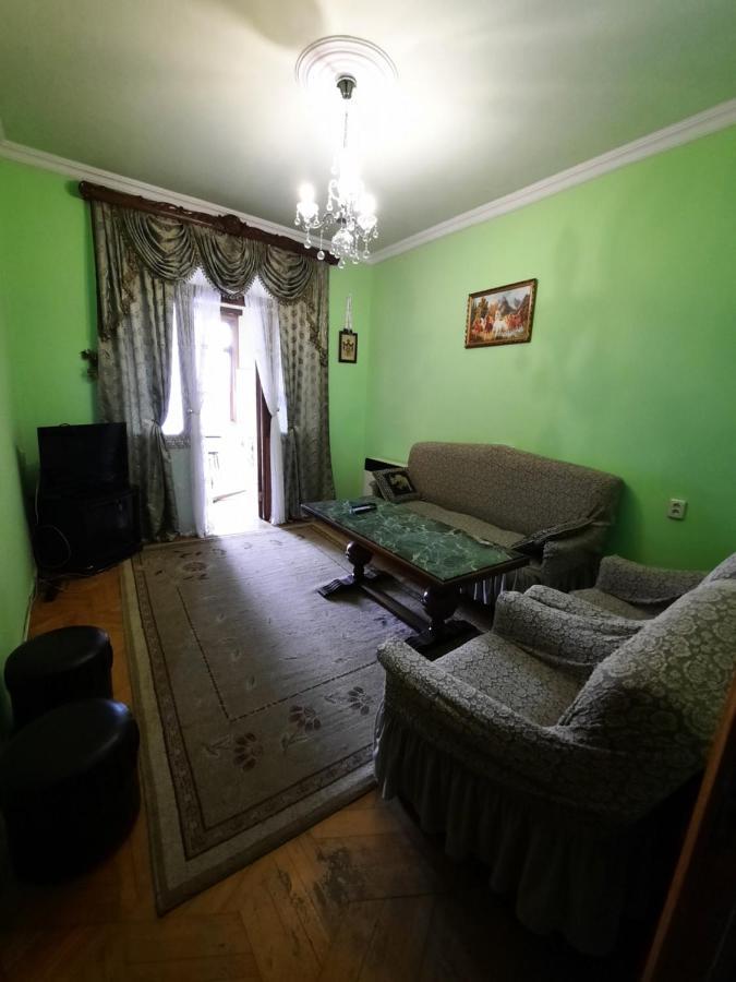 Apartment Lia Батуми Экстерьер фото