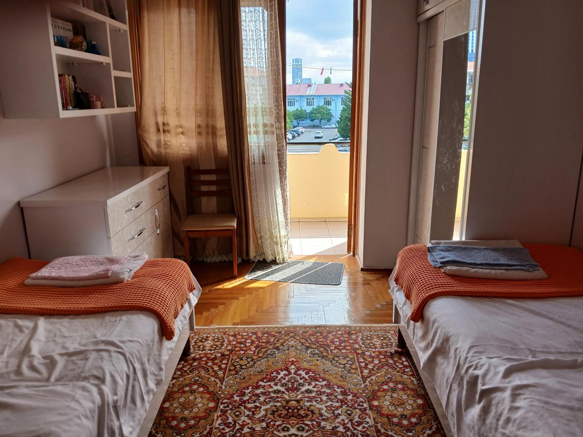 Apartment Lia Батуми Экстерьер фото