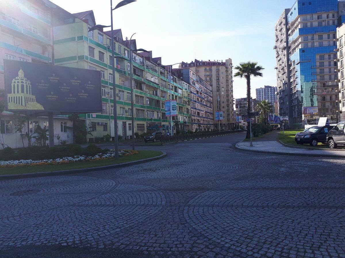 Apartment Lia Батуми Экстерьер фото